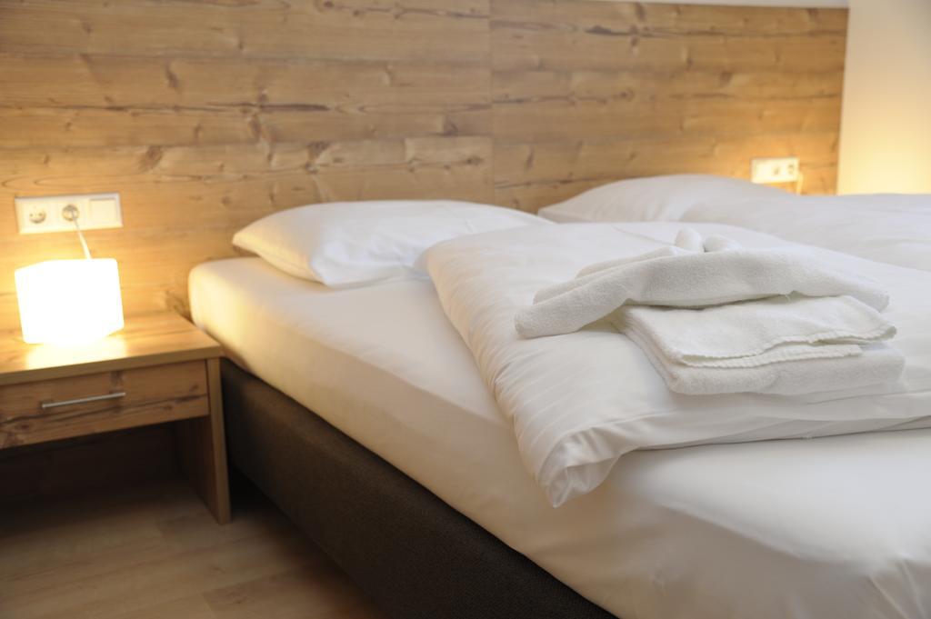 Vila Haus Stella Mauterndorf  Pokoj fotografie